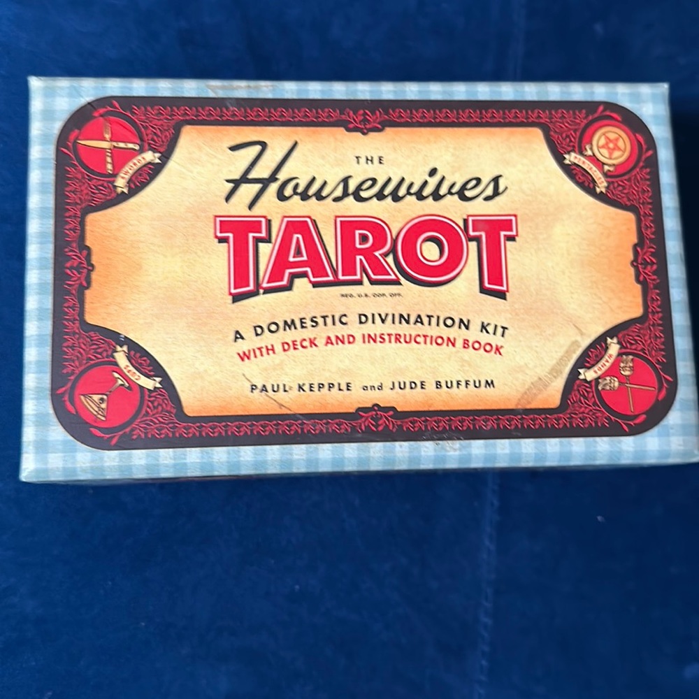 Housewives tarot deck